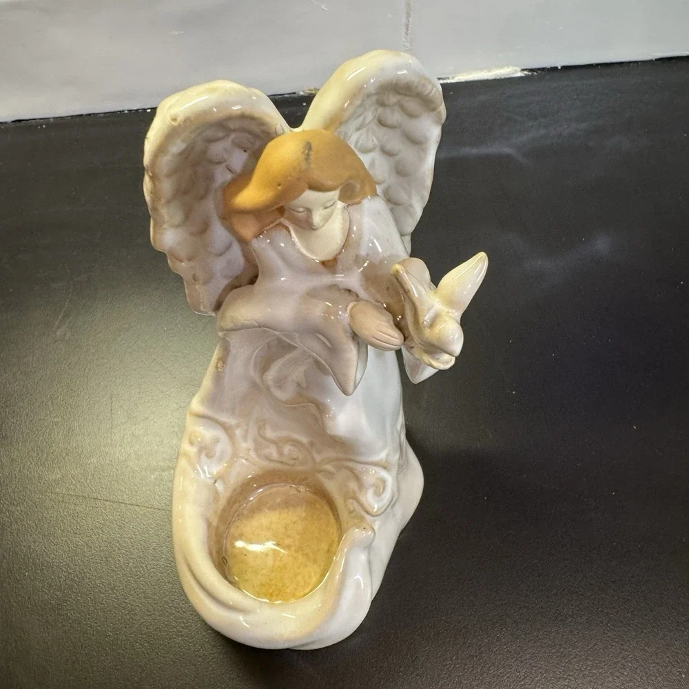 Yankee Candle Ceramic Angel Holding Dove Tea Light‎ Candle Holder Figurine 6.5